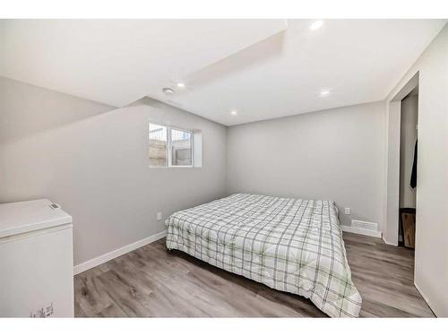 249 Acadia Drive Se, Calgary, AB - Indoor Photo Showing Bedroom