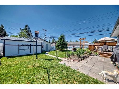 249 Acadia Drive Se, Calgary, AB - Outdoor