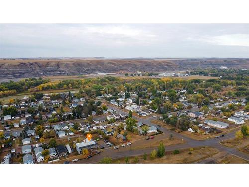 1220 Newcastle Trail, Drumheller, AB 