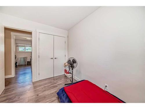 2608 Cherokee Drive Nw, Calgary, AB - Indoor