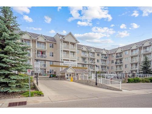 216-500 Rocky Vista Gardens Nw, Calgary, AB - Outdoor With Balcony With Facade