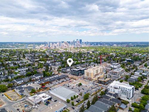 2031 32 Avenue Sw, Calgary, AB - Outdoor With View