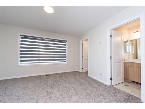 840 Midtown Drive, Airdrie, AB - Indoor Photo Showing Other Room