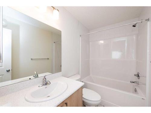 840 Midtown Drive, Airdrie, AB - Indoor Photo Showing Bathroom