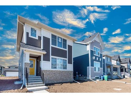 840 Midtown Drive, Airdrie, AB - Outdoor With Facade