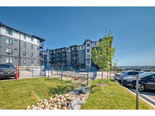 402-30 Sage Hill Walk Nw, Calgary, AB - Outdoor