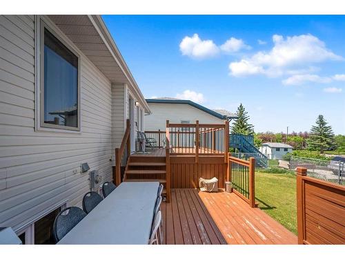 6224 Cypress Close, Olds, AB 