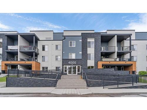 4201-1317 27 Street Se, Calgary, AB - Outdoor With Balcony With Facade