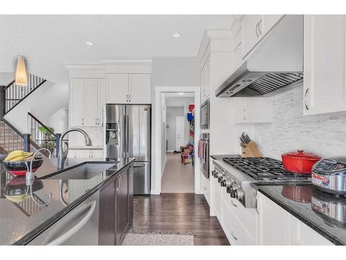 208 Panton Road Nw, Calgary, AB - Indoor Photo Showing Kitchen With Upgraded Kitchen