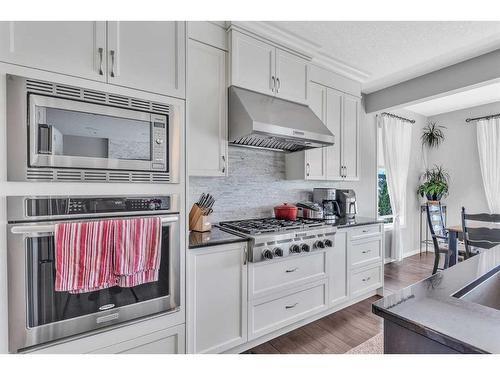 208 Panton Road Nw, Calgary, AB - Indoor Photo Showing Kitchen With Upgraded Kitchen