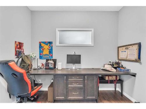 208 Panton Road Nw, Calgary, AB - Indoor Photo Showing Office