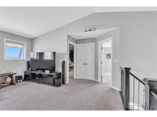 208 Panton Road Nw, Calgary, AB - Indoor