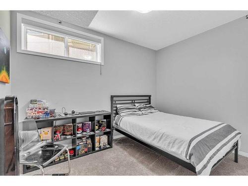 208 Panton Road Nw, Calgary, AB - Indoor Photo Showing Bedroom