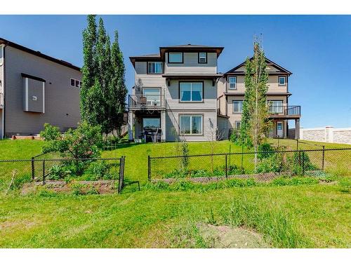 208 Panton Road Nw, Calgary, AB - Outdoor