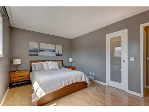168 Riverbrook Road Se, Calgary, AB - Indoor Photo Showing Bedroom