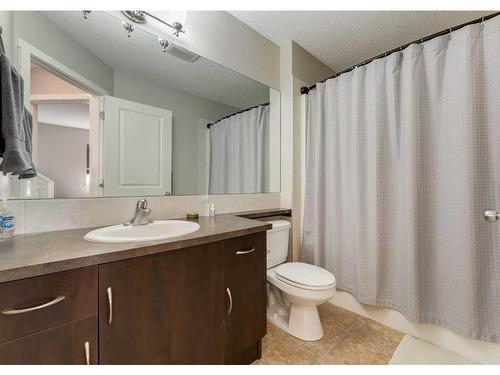 379 Silverado Drive Sw, Calgary, AB - Indoor Photo Showing Bathroom