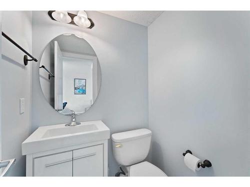 108 Silverado Plains View Sw, Calgary, AB - Indoor Photo Showing Bathroom