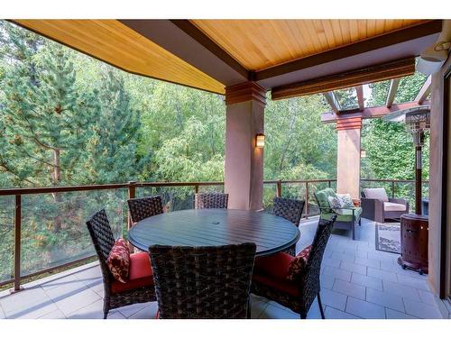 30 Discovery Ridge Manor Sw, Calgary, AB - Outdoor With Deck Patio Veranda With Exterior