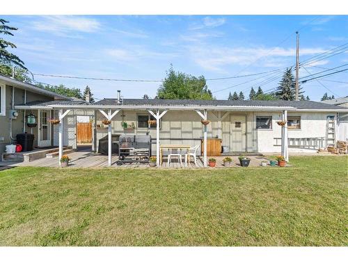 24 Trafford Place Nw, Calgary, AB - Outdoor With Deck Patio Veranda