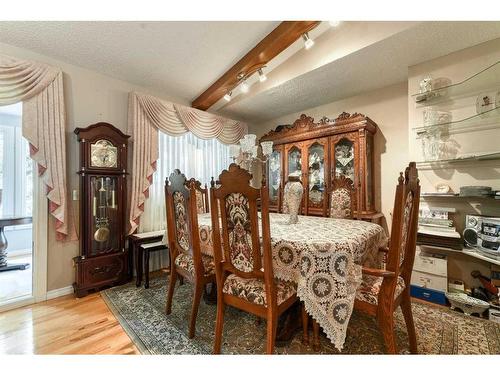 243083 16 Street East, Rural Foothills County, AB - Indoor Photo Showing Dining Room