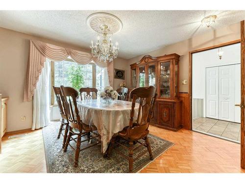 243083 16 Street East, Rural Foothills County, AB - Indoor Photo Showing Dining Room