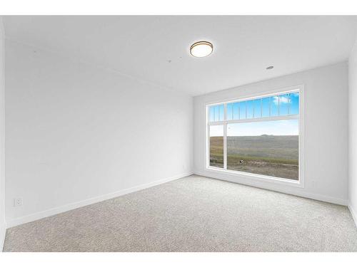 303 Muirfield Crescent, Lyalta, AB - Indoor Photo Showing Other Room