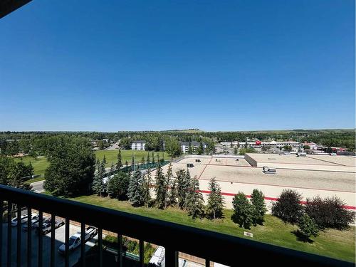 806-5204 Dalton Drive Nw, Calgary, AB - Outdoor With View