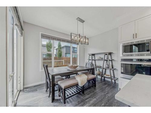 41 Howse Mount Ne, Calgary, AB - Indoor Photo Showing Dining Room