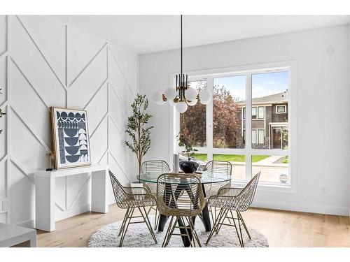 1820 19 Avenue Nw, Calgary, AB - Indoor Photo Showing Dining Room