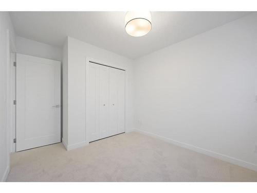 7526 202 Avenue Se, Calgary, AB - Indoor Photo Showing Other Room