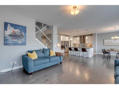 240 Sandpiper Crescent, Chestermere, AB - Indoor Photo Showing Living Room