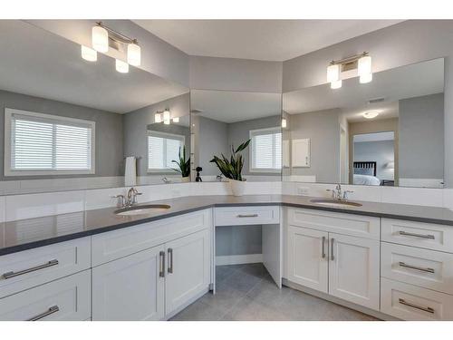 240 Sandpiper Crescent, Chestermere, AB - Indoor Photo Showing Bathroom