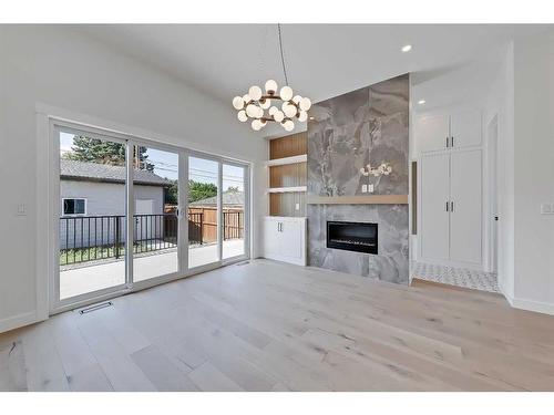 1141 Richland Road Ne, Calgary, AB - Indoor With Fireplace