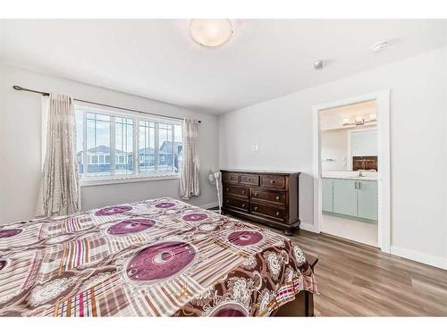 21 Legacy Glen Place Se, Calgary, AB - Indoor Photo Showing Bedroom