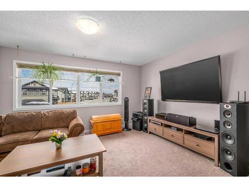 23 Panton Way Nw, Calgary, AB - Indoor Photo Showing Living Room