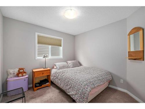 23 Panton Way Nw, Calgary, AB - Indoor Photo Showing Bedroom