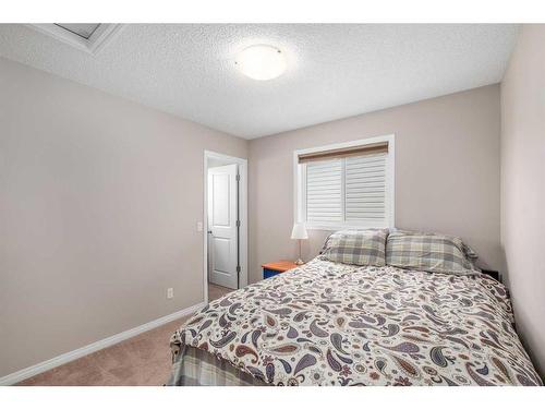 23 Panton Way Nw, Calgary, AB - Indoor Photo Showing Bedroom