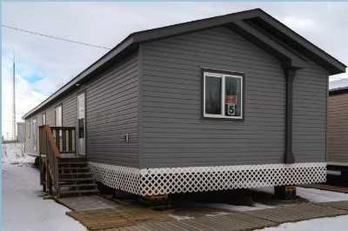 5823 52 Street, Eckville, AB 