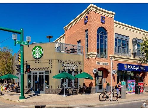 501-505 19 Avenue Sw, Calgary, AB - Outdoor With Balcony