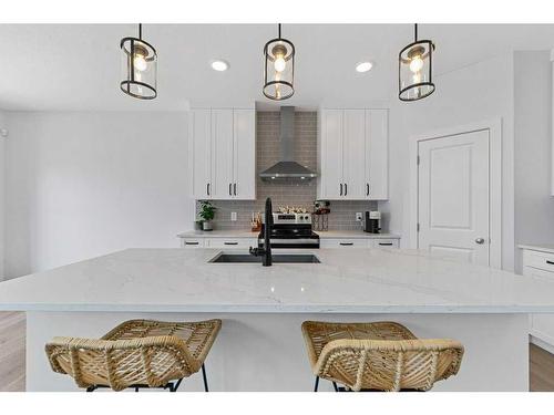 28 Walcrest Row Se, Calgary, AB - Indoor Photo Showing Kitchen