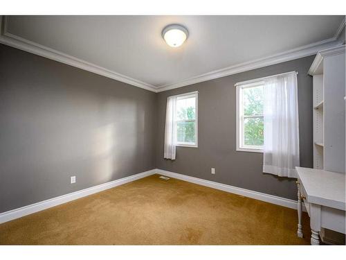 11067 Valley Springs Road Nw, Calgary, AB - Indoor Photo Showing Other Room