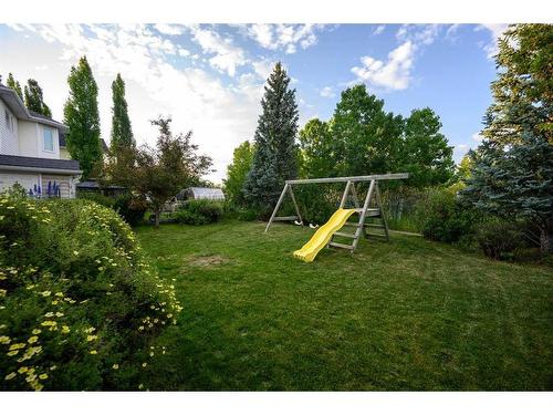 11067 Valley Springs Road Nw, Calgary, AB - Outdoor