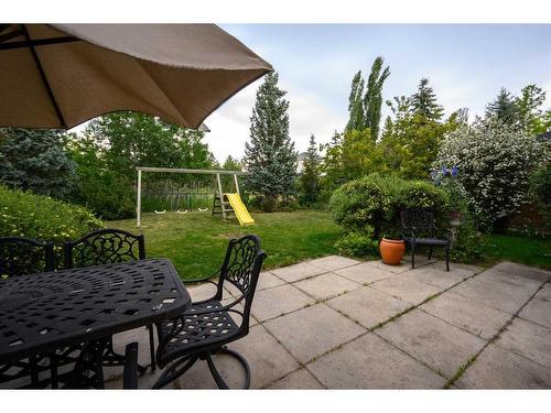 11067 Valley Springs Road Nw, Calgary, AB - Outdoor