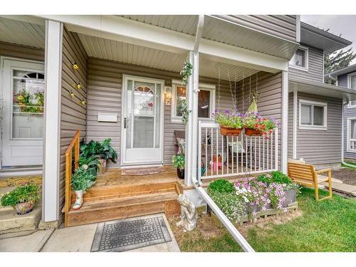 42-200 Shawnessy Drive Sw, Calgary, AB - Outdoor With Deck Patio Veranda