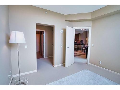 3007-210 15 Avenue Se, Calgary, AB - Indoor