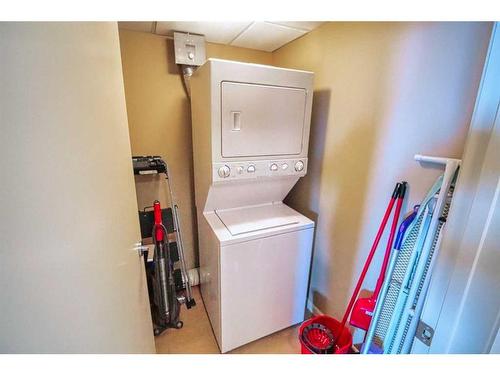 3007-210 15 Avenue Se, Calgary, AB - Indoor Photo Showing Laundry Room