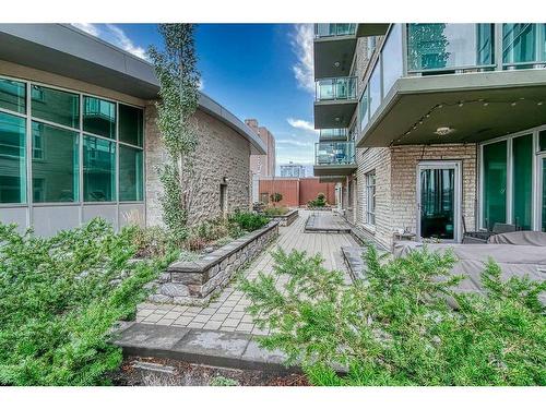 3007-210 15 Avenue Se, Calgary, AB - Outdoor