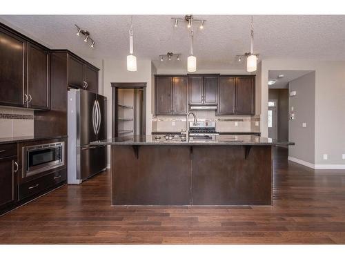 85 Sherwood Heights Nw, Calgary, AB - Indoor Photo Showing Kitchen With Stainless Steel Kitchen With Upgraded Kitchen