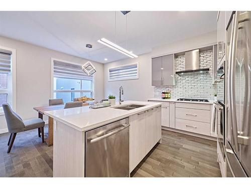 3424 15 Street Sw, Calgary, AB - Indoor Photo Showing Kitchen With Stainless Steel Kitchen With Double Sink With Upgraded Kitchen