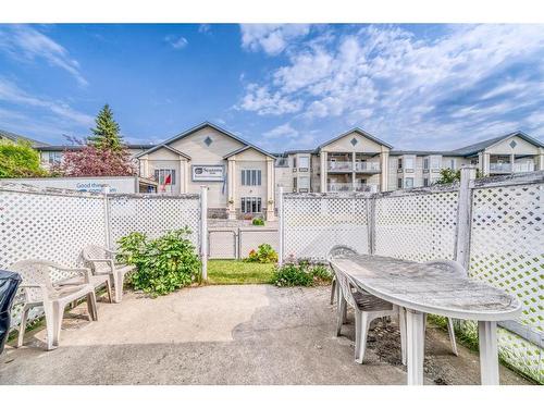 5620 Sunrise Crescent, Olds, AB - Outdoor With Deck Patio Veranda